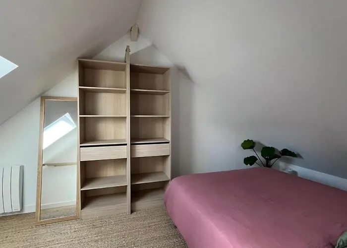 A 300m Du Port Emblematique Apartment *